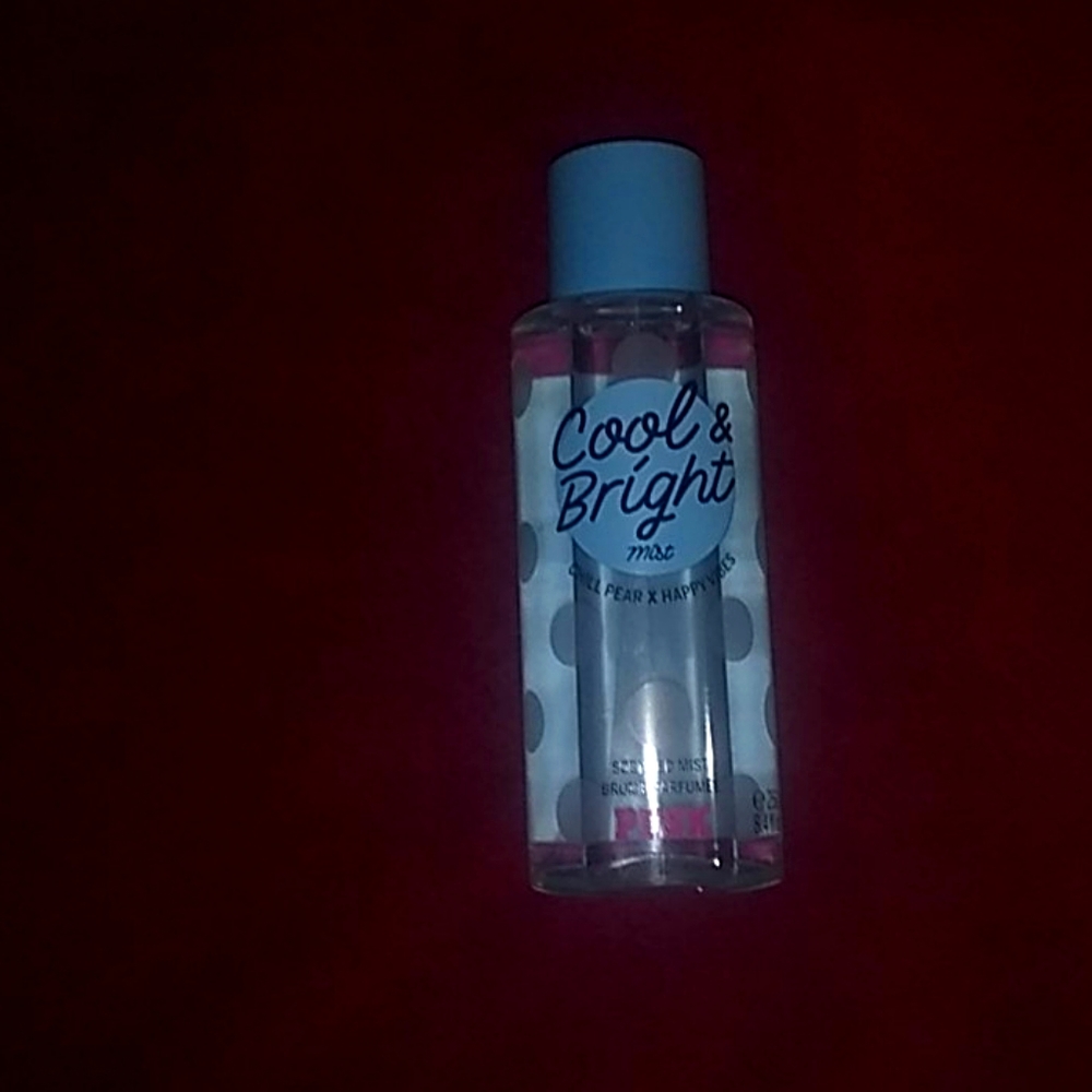 Pink by Victoria Secret Cool and Bright bodymist